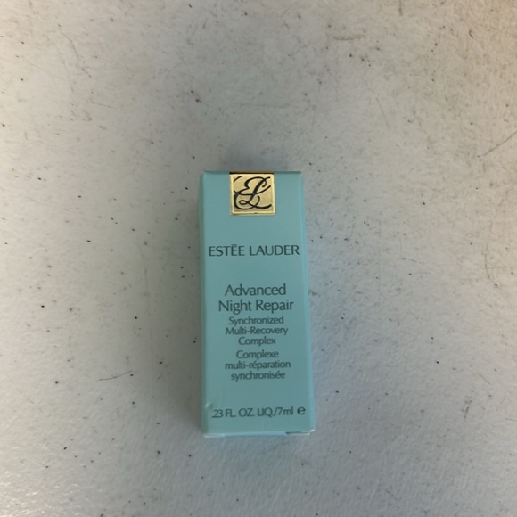 NEW Estée Lauder Advanced Night Repair 7ML - Picture 2 of 3